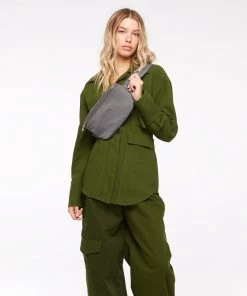 Mattnat WIK Vegan Belt Bag - Oam Bags 15 Mattnat WIK Vegan Belt Bag - Oam Bags