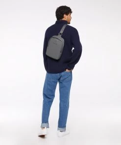 Mattnat WUJIE Vegan Sling Bag - Oam