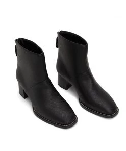 Mattnat Footwear ERIVO Vegan Block Heel Boots