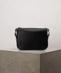 Mattnat HATUN Vegan Crossbody Bag - APPLESKIN™ Studio 901