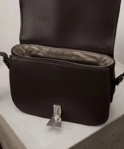 Mattnat HATUN Vegan Crossbody Bag - APPLESKIN™ Studio 901