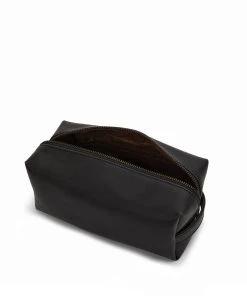 Mattnat BLAIR Vegan Toiletry Case - Vintage