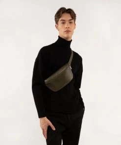 Mattnat VIE Vegan Fanny Pack - Vintage 55 Mattnat VIE Vegan Fanny Pack - Vintage