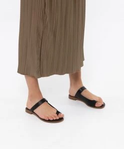 Mattnat HIROE Vegan Slip On Sandals
