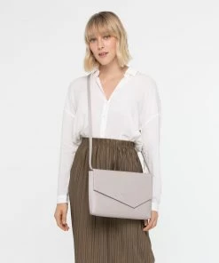 Mattnat RIYA Vegan Clutch - Vintage 84 Mattnat RIYA Vegan Clutch - Vintage