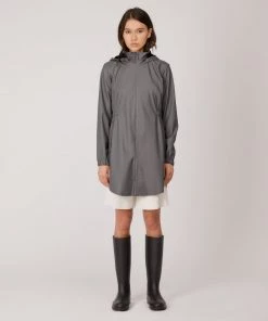 Mattnat Outerwear MIE Women’s Rain Jacket