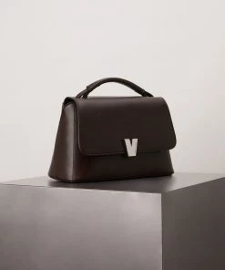 Mattnat GEAN Large Vegan Crossbody Bag - APPLESKIN™ New Arrivals 26 Mattnat GEAN Large Vegan Crossbody Bag - APPLESKIN™ New Arrivals