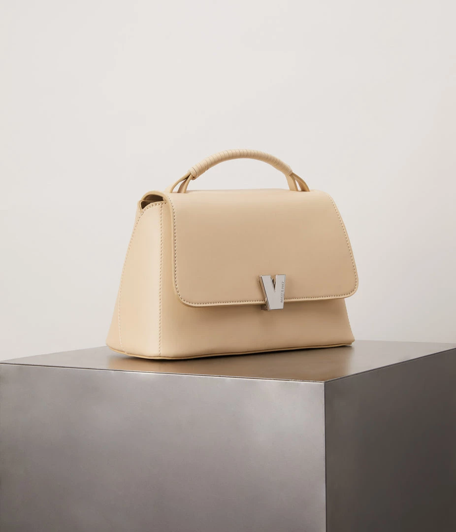 Mattnat GEAN Large Vegan Crossbody Bag - APPLESKIN™ New Arrivals 15 Mattnat GEAN Large Vegan Crossbody Bag - APPLESKIN™ New Arrivals