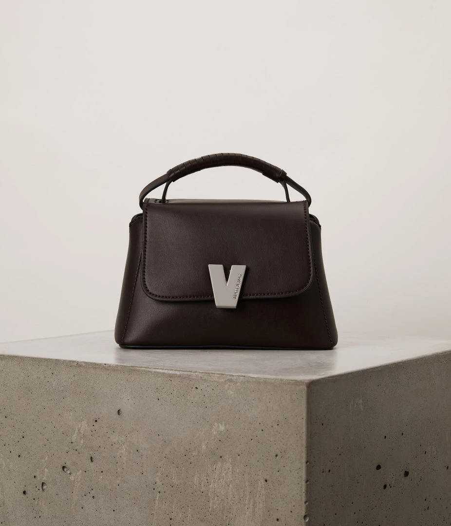 Mattnat GEANSM Small Vegan Crossbody Bag - APPLESKIN™ 7 Mattnat GEANSM Small Vegan Crossbody Bag - APPLESKIN™