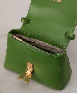 Mattnat GEANSM Small Vegan Crossbody Bag - APPLESKIN™ 39 Mattnat GEANSM Small Vegan Crossbody Bag - APPLESKIN™