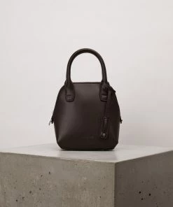 Mattnat GESSI MINI Vegan Satchel - APPLESKIN™ 35 Mattnat GESSI MINI Vegan Satchel - APPLESKIN™