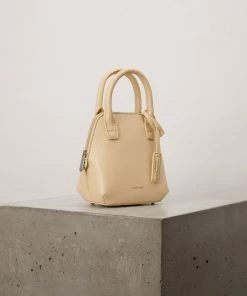 Mattnat GESSI MINI Vegan Satchel - APPLESKIN™ 51 Mattnat GESSI MINI Vegan Satchel - APPLESKIN™