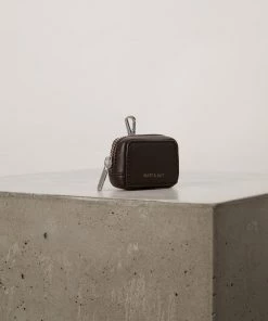 Mattnat HARV AirPods Pro Case - APPLESKIN™ 26 Mattnat HARV AirPods Pro Case - APPLESKIN™