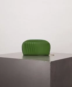 Mattnat Studio 901 MEREL Vegan Card Holder - APPLESKIN™