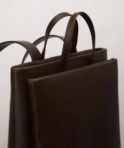 Mattnat Studio 901 REIGN Vegan Backpack - APPLESKIN™ 40 Mattnat Studio 901 REIGN Vegan Backpack - APPLESKIN™