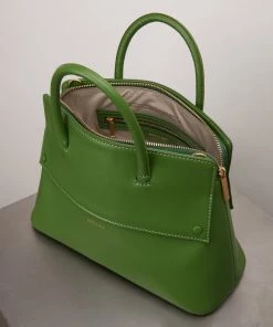 Mattnat SILVA Vegan Satchel - APPLESKIN™ 45 Mattnat SILVA Vegan Satchel - APPLESKIN™