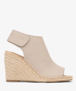 Mattnat Footwear ACACIA Vegan Wedge Heels