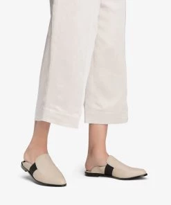 Mattnat Footwear BEGONIA Women's Vegan Loafers